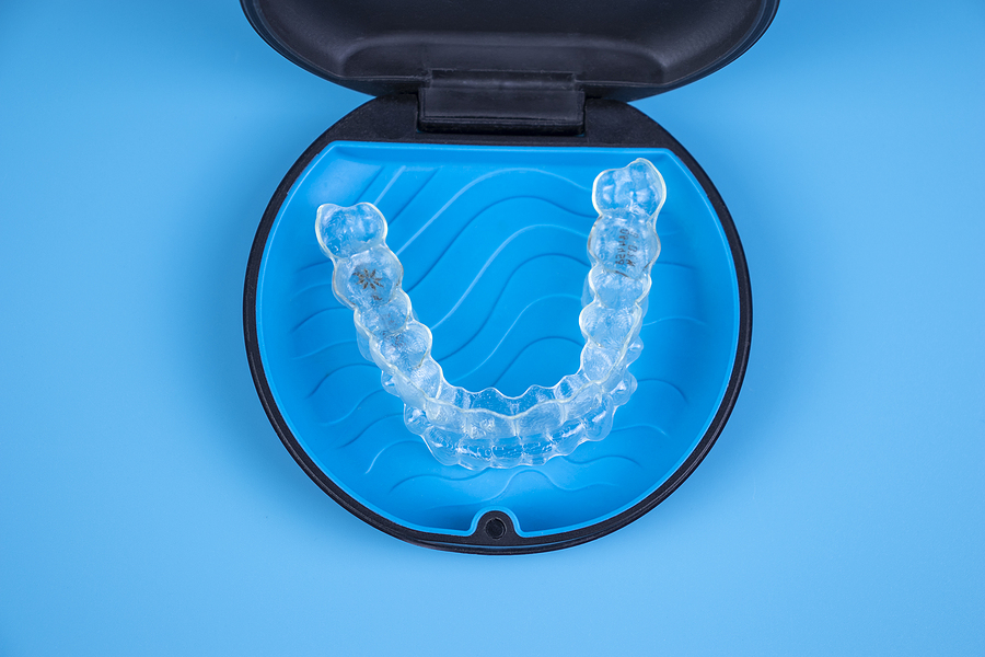Get A Straight Smile With Invisalign